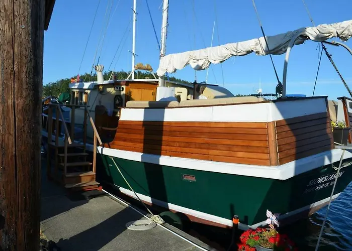 Wharfside Bed & Breakfast